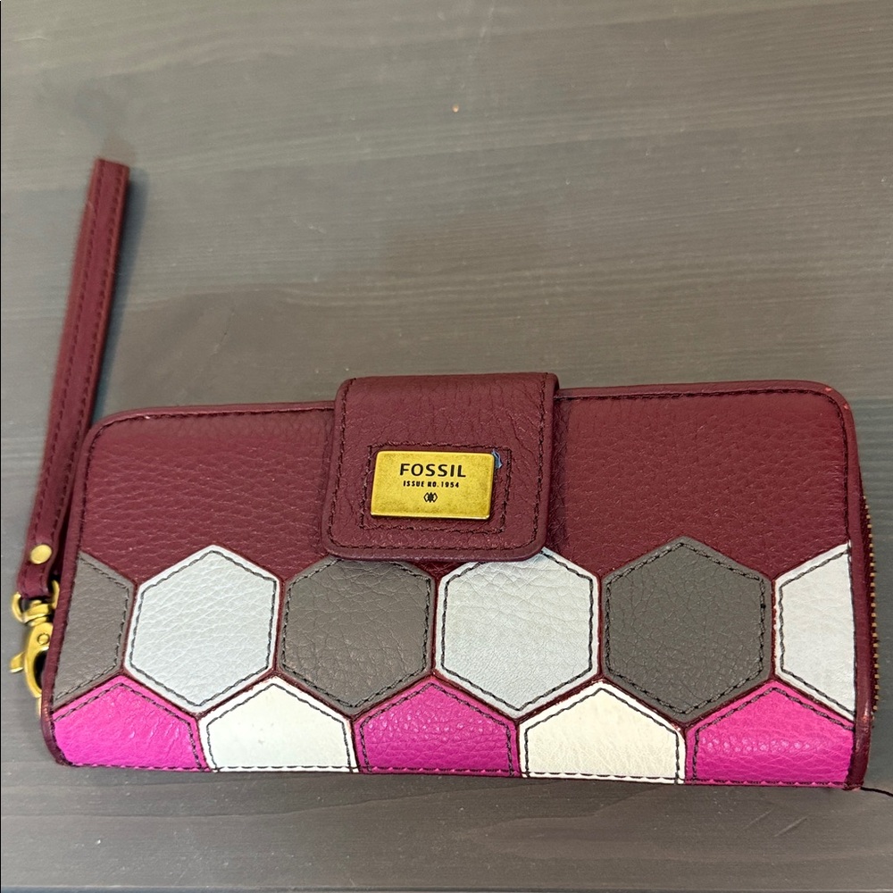 Fossil Hexagon Pattern Wallet